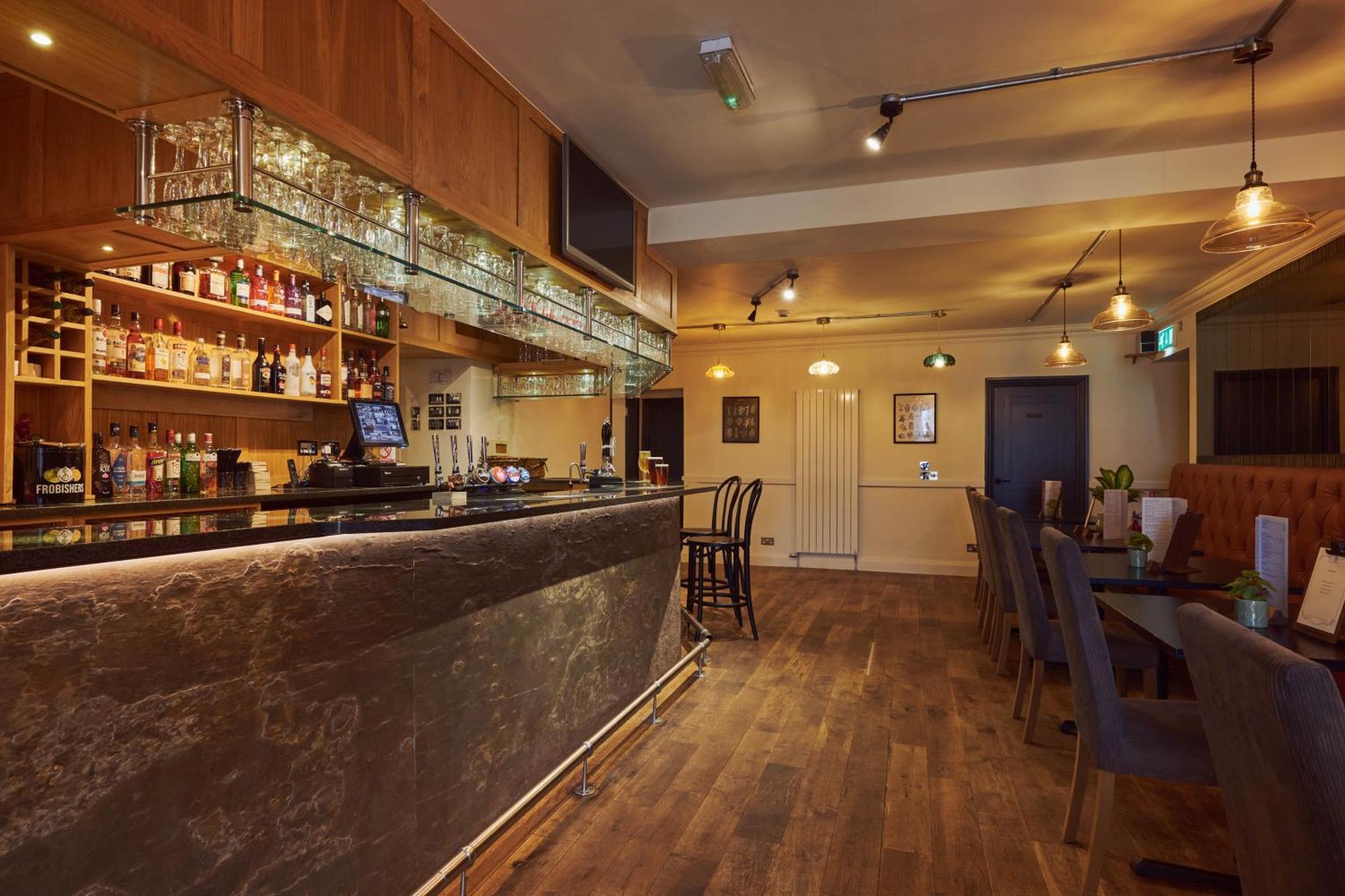 Wilding Hotel Brough  エクステリア 写真